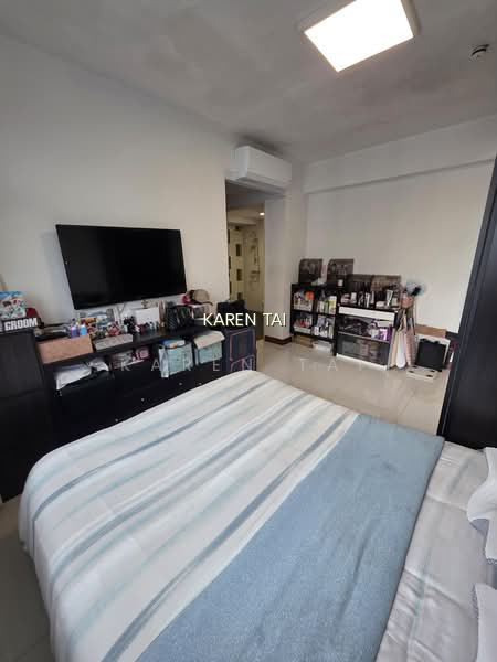 469A SENGKANG WEST WAY photo 2