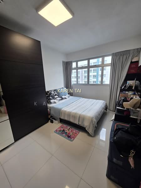 469A SENGKANG WEST WAY photo 3