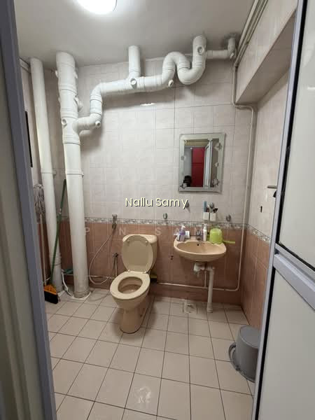 55 STRATHMORE AVENUE photo 3