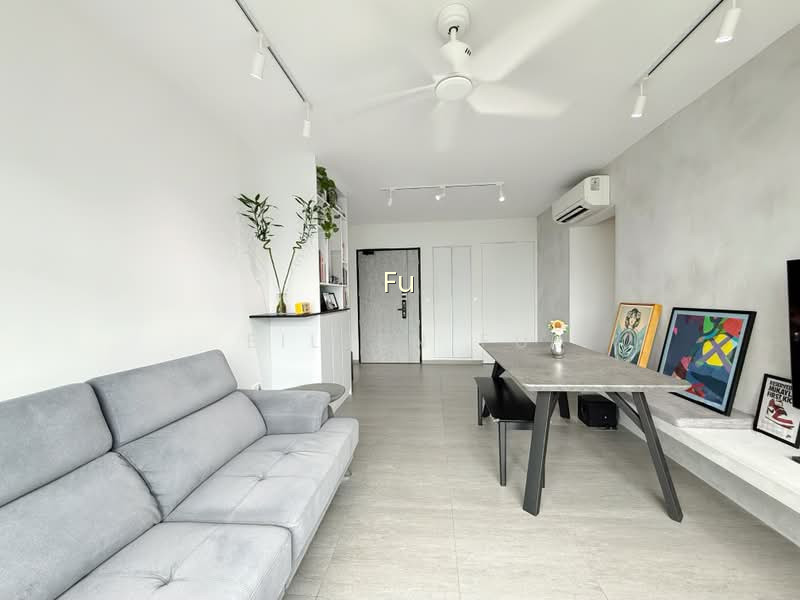 470A UPPER SERANGOON CRESCENT image 1 of 10