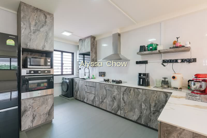 544 CHOA CHU KANG STREET 52 image 1 of 6