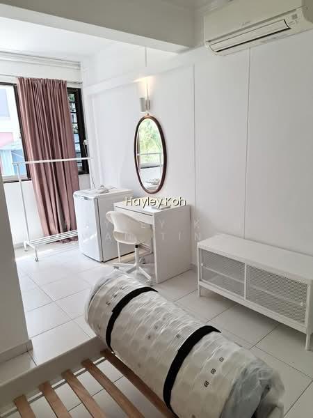 477 PASIR RIS DRIVE 6 image 1 of 7