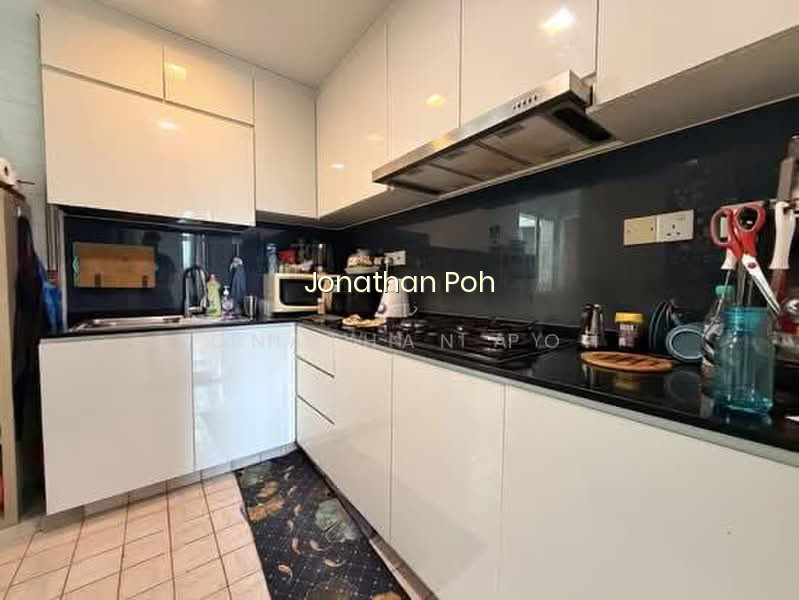 PARBURY HILL CONDOMINIUM photo 5