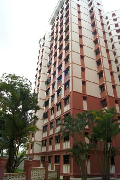 324 SEMBAWANG CLOSE photo 5