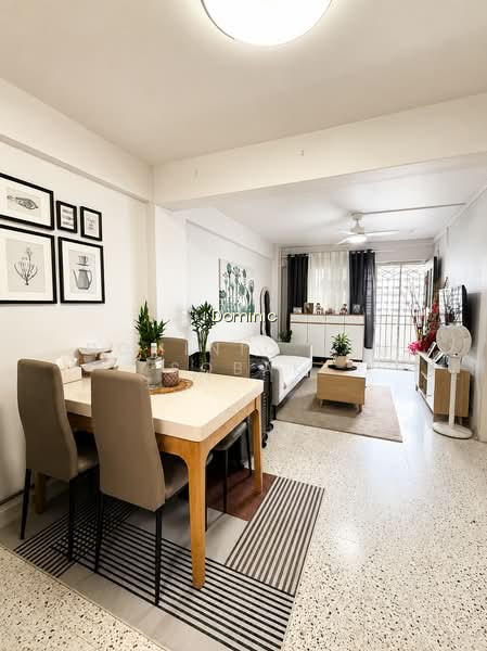 63 KALLANG BAHRU photo 2