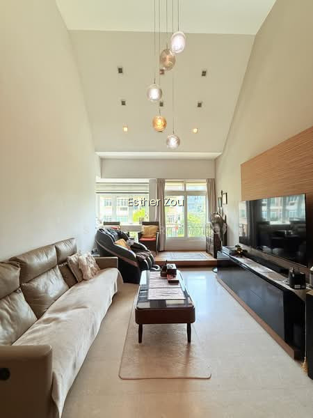 FOREST HILLS CONDO photo 2