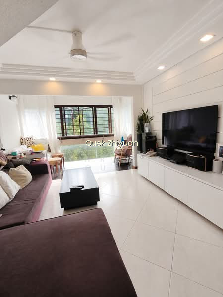 542 JELAPANG ROAD image 1 of 10