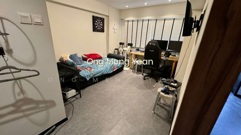 452 HOUGANG AVENUE 10 photo 2