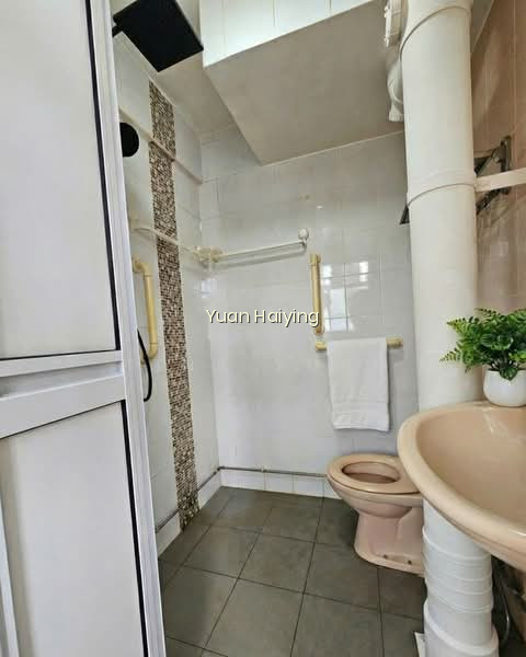 139 BEDOK NORTH AVENUE 3 image 1 of 8