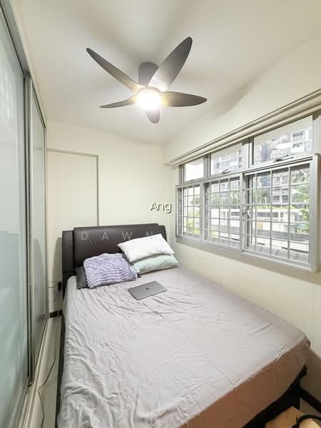 672A YISHUN AVENUE 4 photo 2