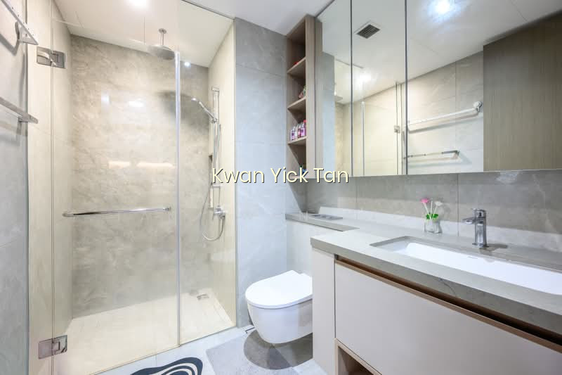 SUPER UNDERVALUED NEWLY TOP ⭐️ IMMEDIATE HIGH RENT NEAR BUONA VISTA MRT photo 3