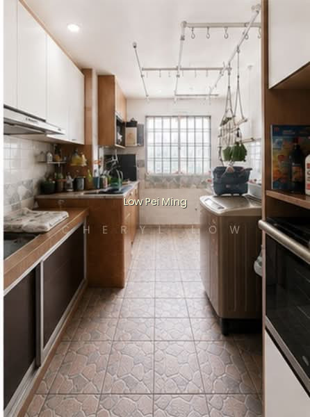 334 WOODLANDS STREET 32 photo 2