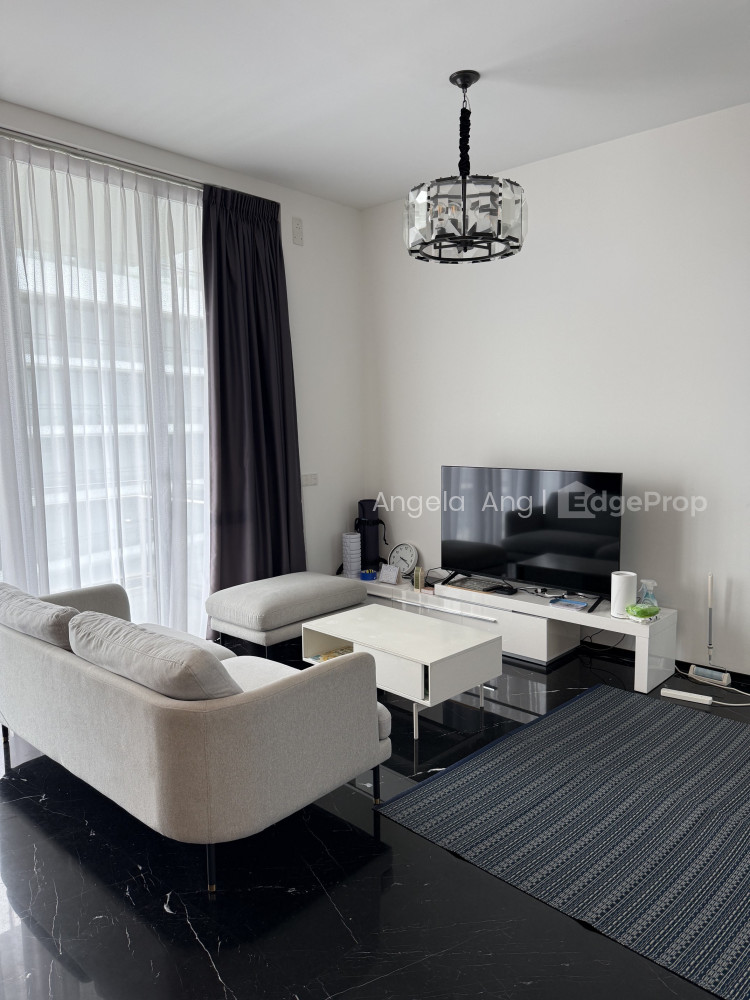 HELIOS RESIDENCES image 1 of 10