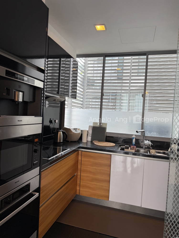 HELIOS RESIDENCES photo 5