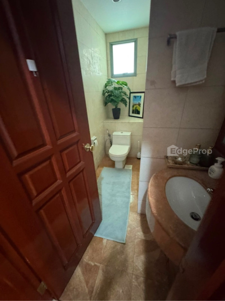 ASPEN HEIGHTS photo 5
