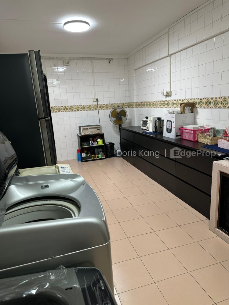 25 TEBAN GARDENS ROAD photo 3