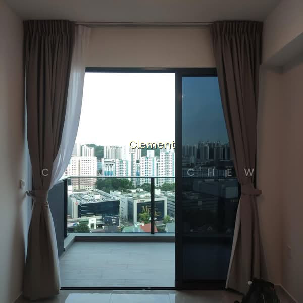 STIRLING RESIDENCES photo 2