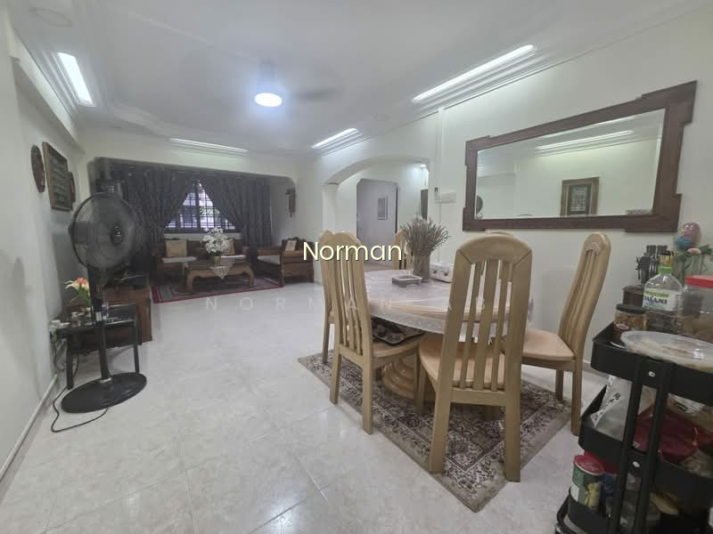945 HOUGANG STREET 92 image 1 of 10