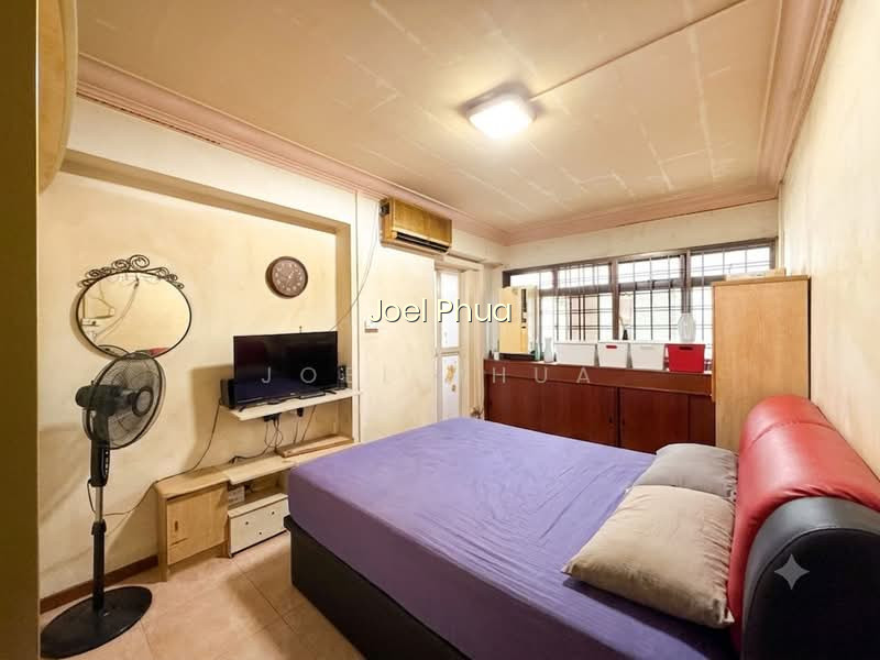 716 WOODLANDS DRIVE 70 photo 2