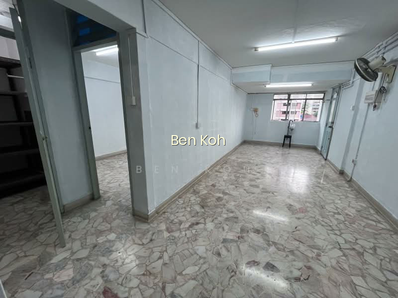 130 ANG MO KIO AVENUE 3 photo 6