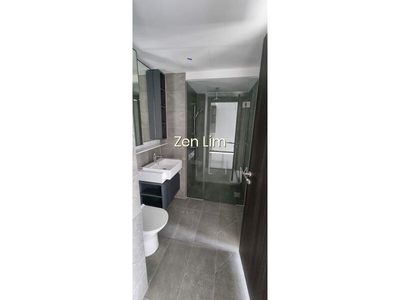 RIVERFRONT RESIDENCES photo 4