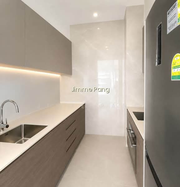 STIRLING RESIDENCES photo 4