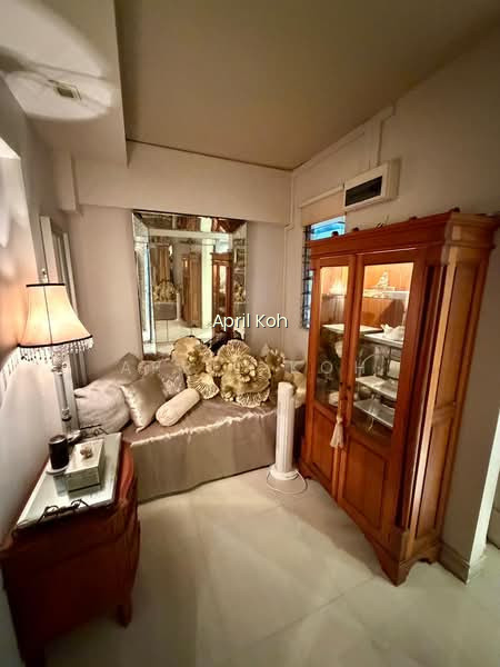 147 TAMPINES AVENUE 5 photo 2
