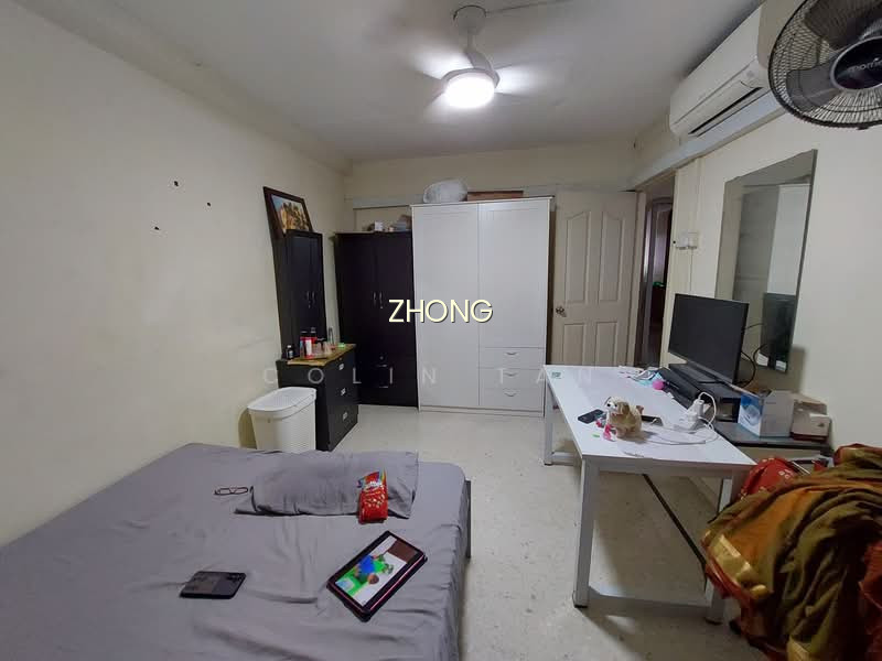 241 TAMPINES STREET 21 photo 3