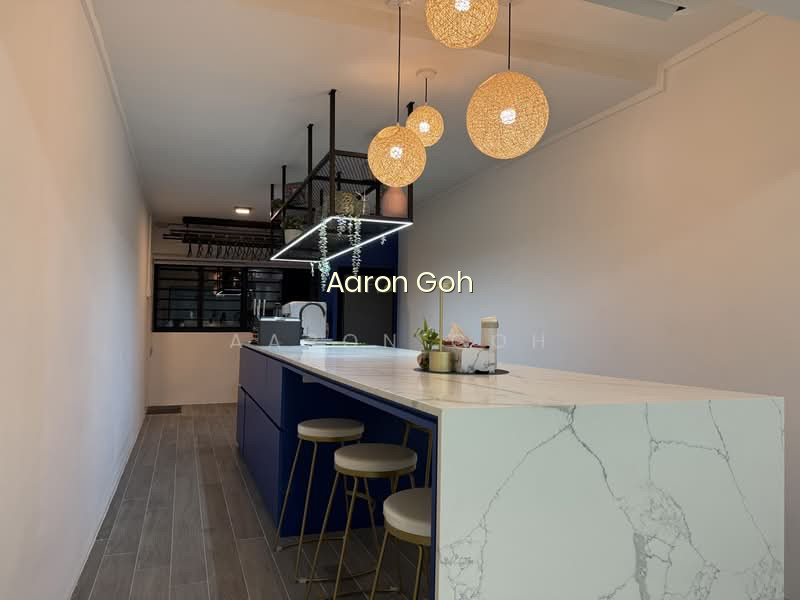 246 TAMPINES STREET 21 image 1 of 10