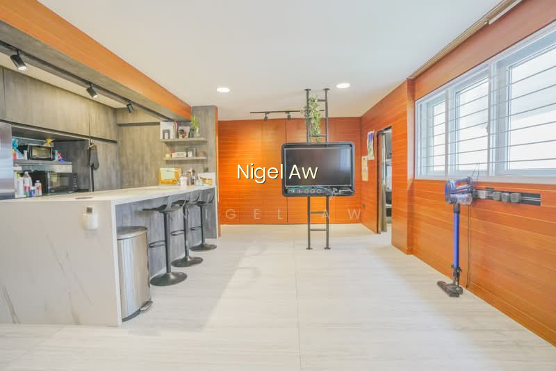 119 MCNAIR ROAD image 1 of 10