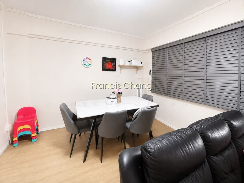 262 YISHUN STREET 22 image 1 of 10