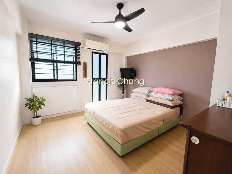 262 YISHUN STREET 22 photo 3