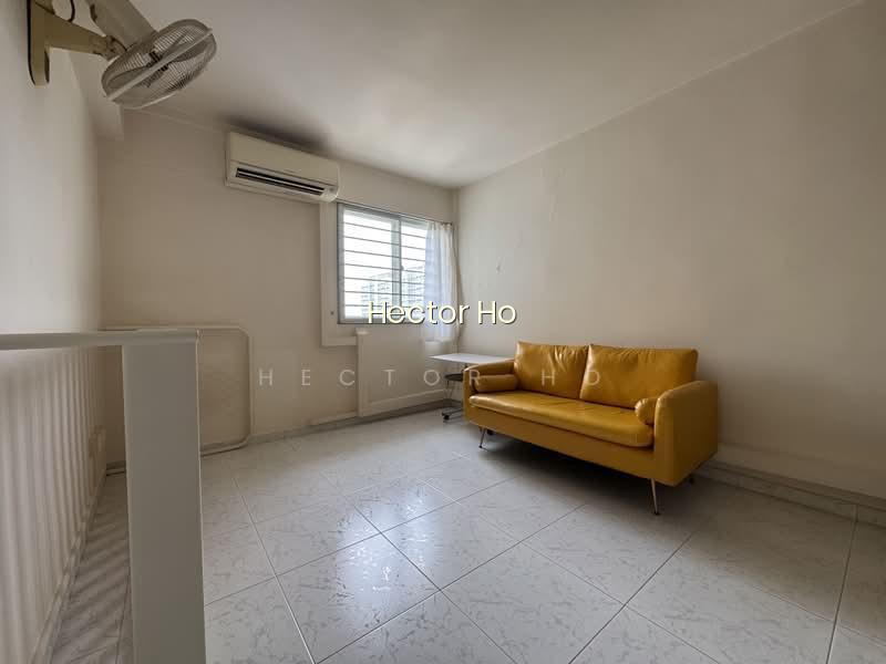 2 HOUGANG AVENUE 3 photo 4