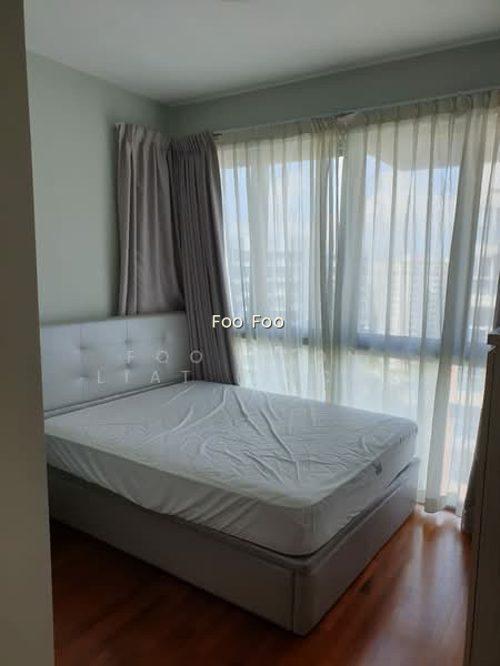 Q BAY RESIDENCES photo 2