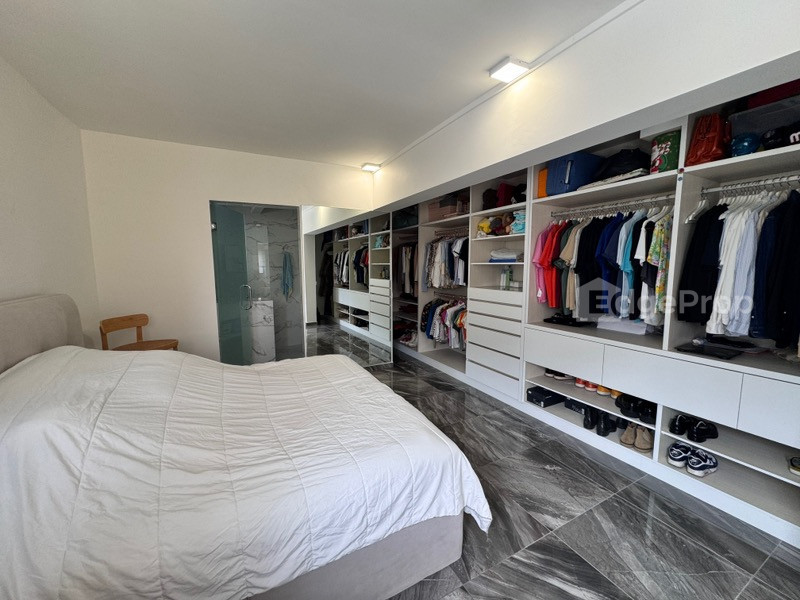 210 HOUGANG STREET 21 photo 5
