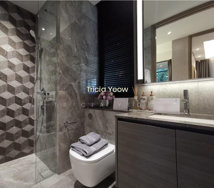 LEEDON GREEN photo 2