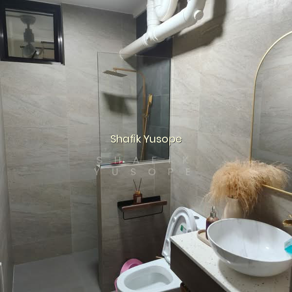 761 WOODLANDS AVENUE 6 image 1 of 2