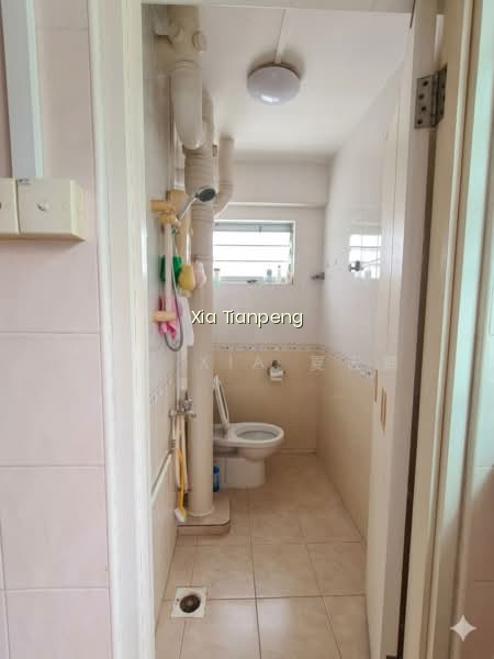 855 WOODLANDS STREET 83 photo 5