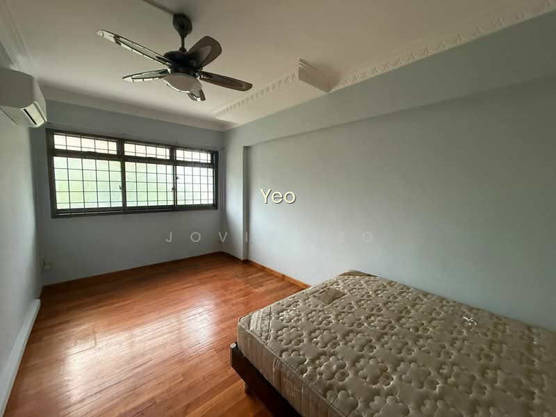 223A COMPASSVALE WALK image 1 of 3