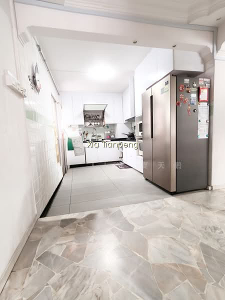 882 WOODLANDS STREET 82 photo 3