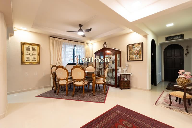 601 BEDOK RESERVOIR ROAD image 1 of 10