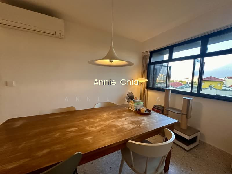 110B BIDADARI PARK DRIVE image 1 of 4