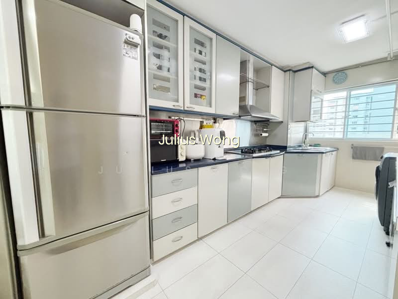 336 WOODLANDS AVENUE 1 photo 2