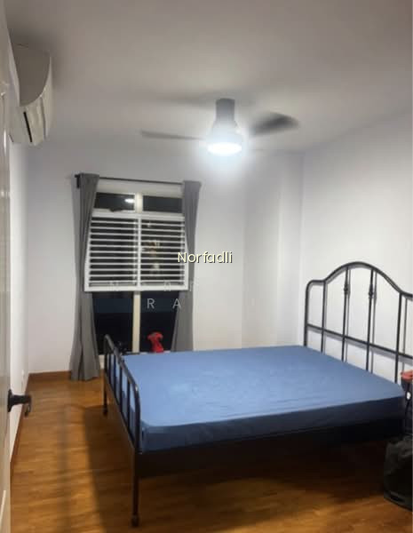 295 PUNGGOL CENTRAL image 1 of 10