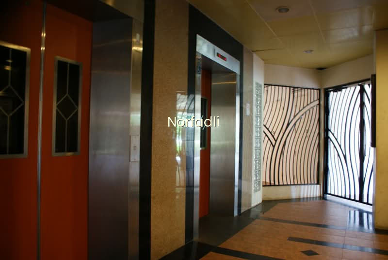 295 PUNGGOL CENTRAL photo 6