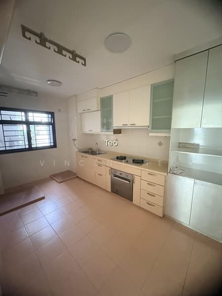 461 CLEMENTI AVENUE 3 image 1 of 10
