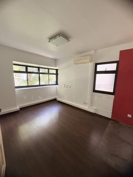 461 CLEMENTI AVENUE 3 photo 4