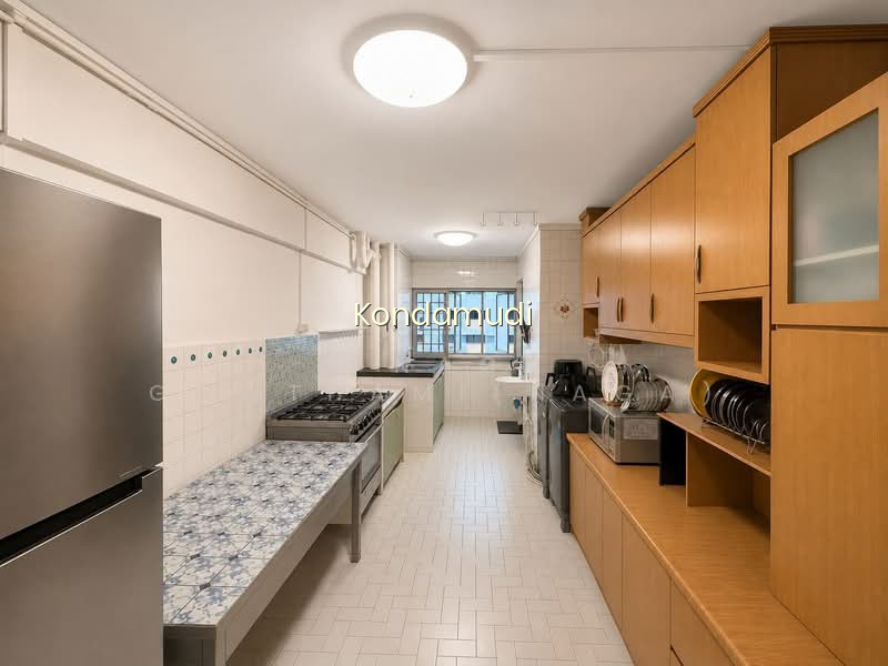 166 TAMPINES STREET 12 photo 2