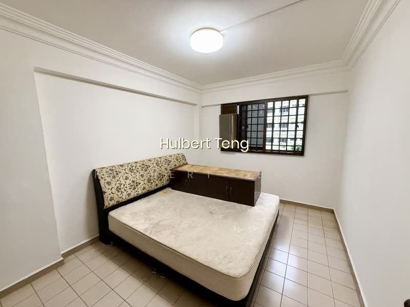 855 WOODLANDS STREET 83 photo 6
