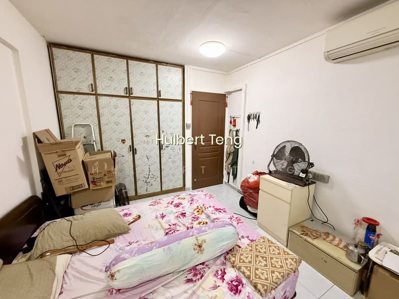 335 SERANGOON AVENUE 3 photo 4